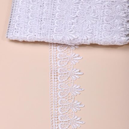 4cm White  guipure Lace Trim